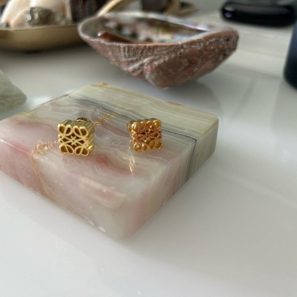 New LE Anagram Designer Inspired Stud Gold Earrings